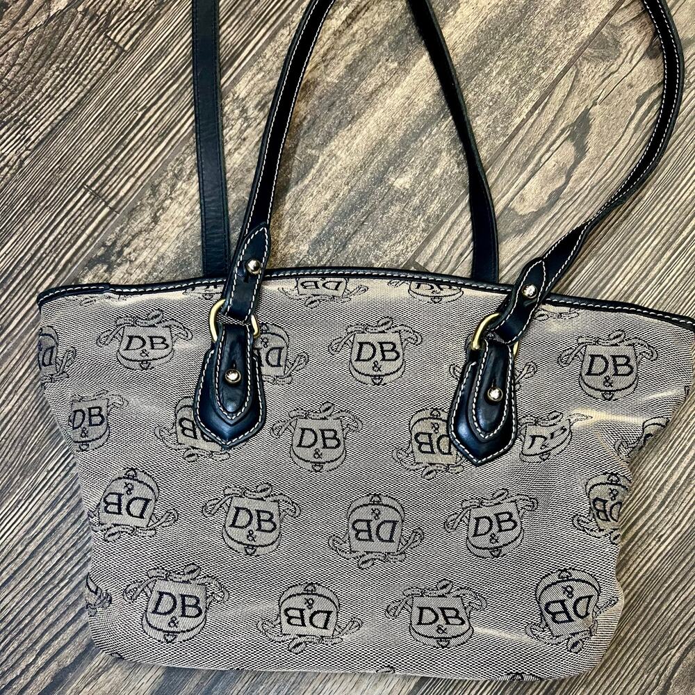 Dooney & Bourke Vintage Jacquard Logo Bag - Picture 2 of 4